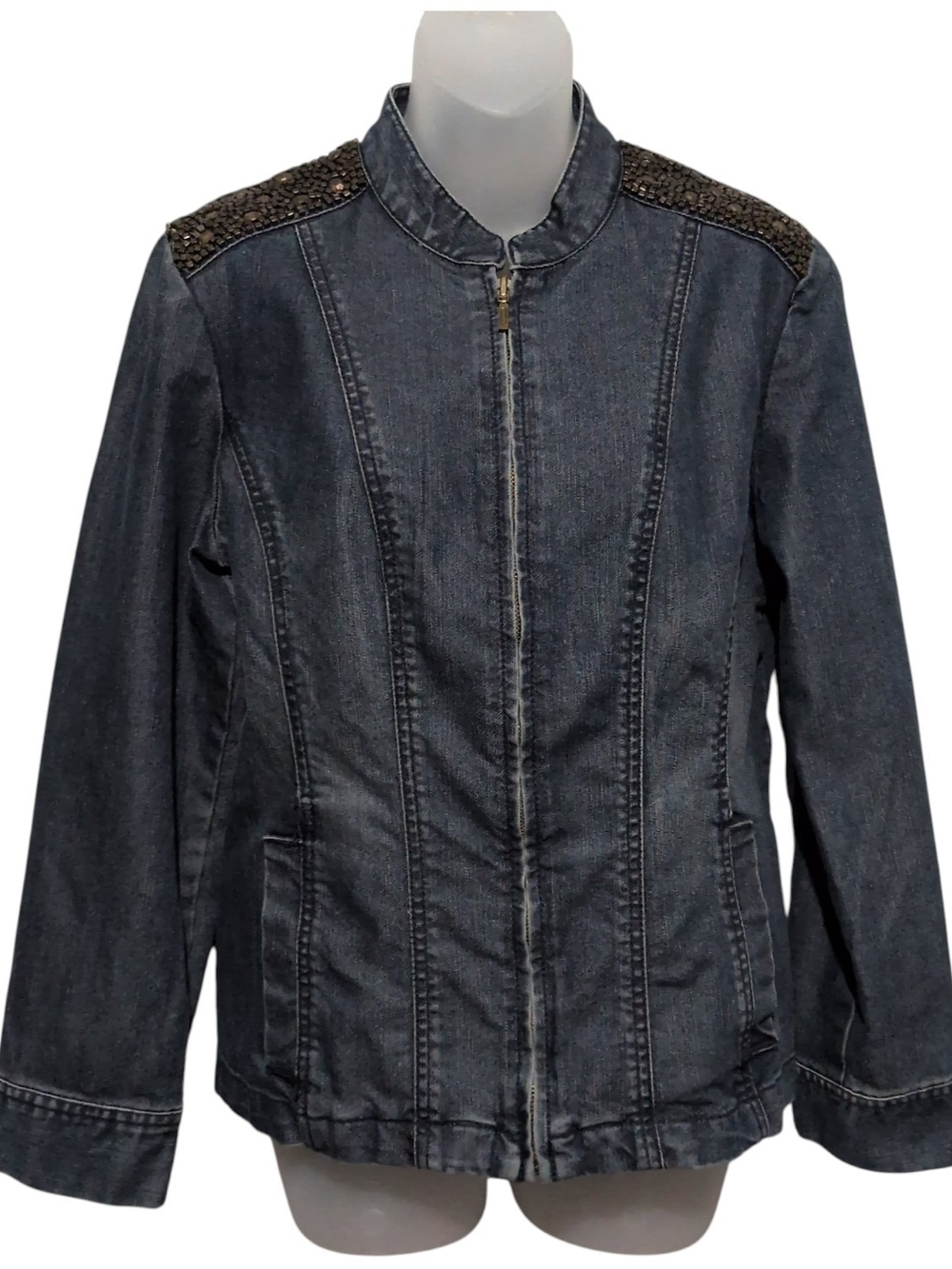 Chico's Full Zip Denim Jacket Size 1 Medium Embellished Bronze Stud Shoulder